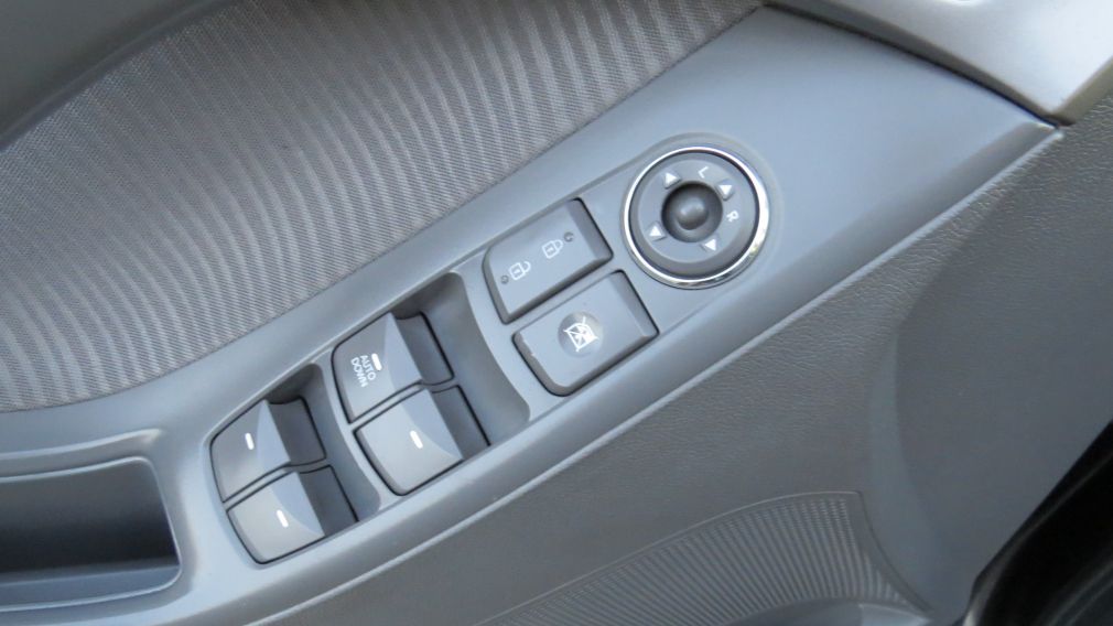 2012 Hyundai Elantra GLS MAN,TOIT,MAGS,A/C #9
