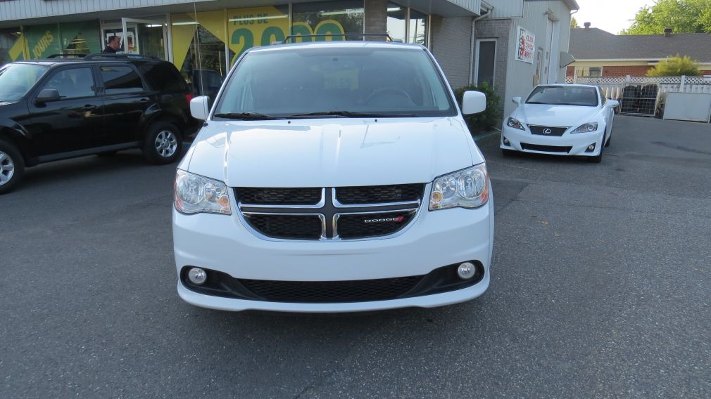 2015 Dodge GR Caravan Crew Plus #2