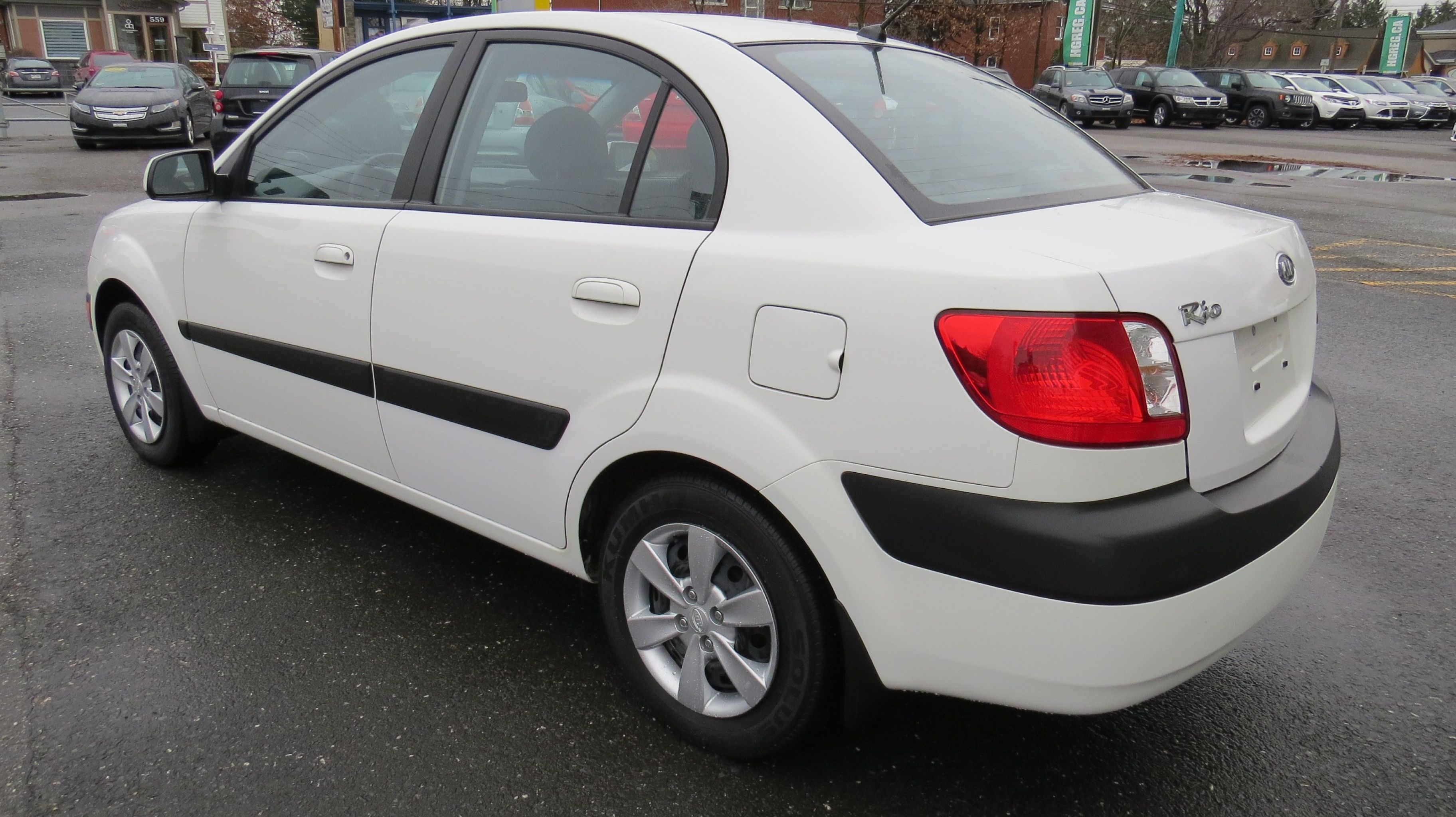 Kia rio 2009 хэтчбек