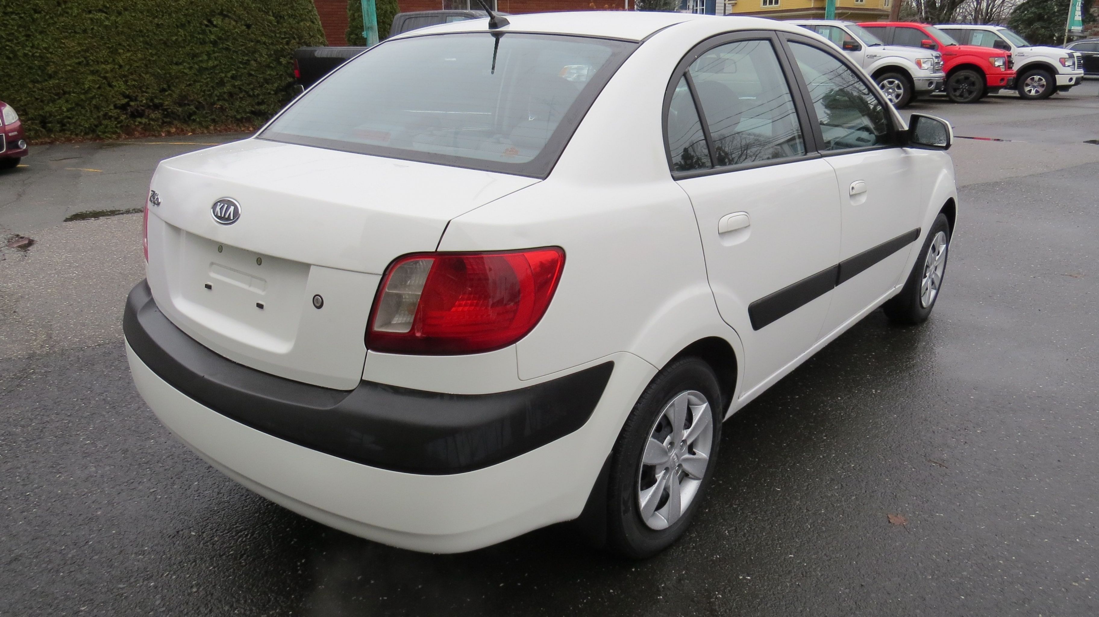 Kia rio 2009 хэтчбек