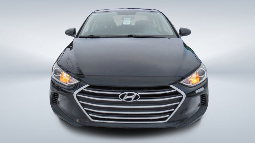 2017 Hyundai Elantra — photo 2
