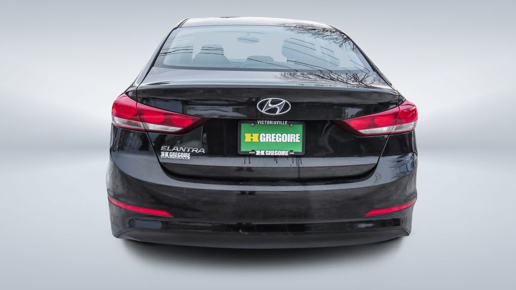 2017 Hyundai Elantra — photo 6