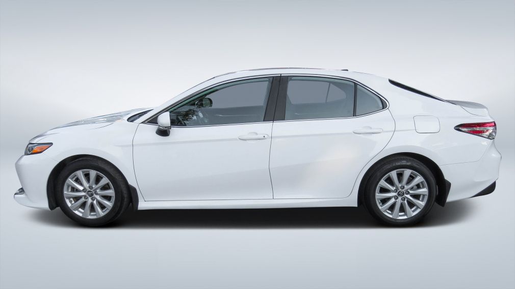2019 Toyota Camry — photo 4