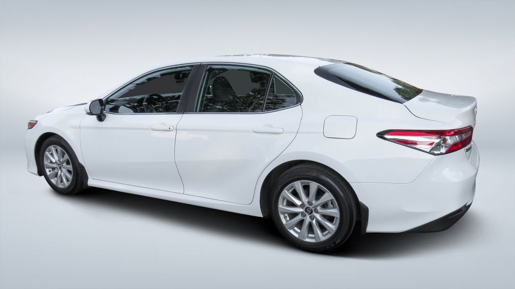 2019 Toyota Camry — photo 5