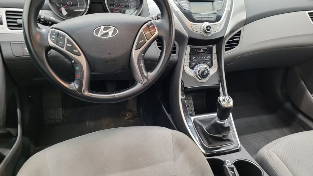 2013 Hyundai Elantra GLS #12