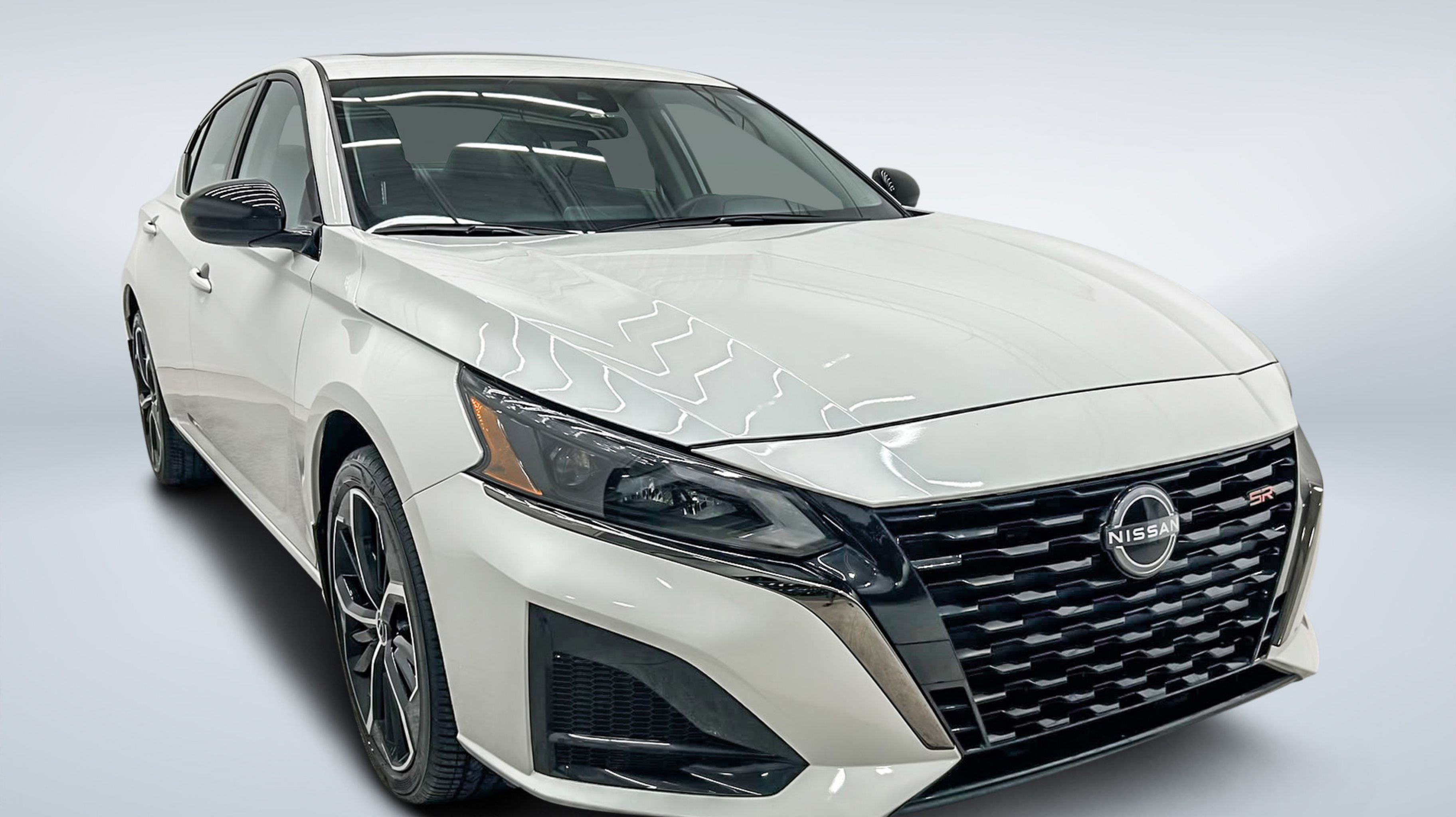 2025 Nissan Altima (Toit ouvrant) — Monbili