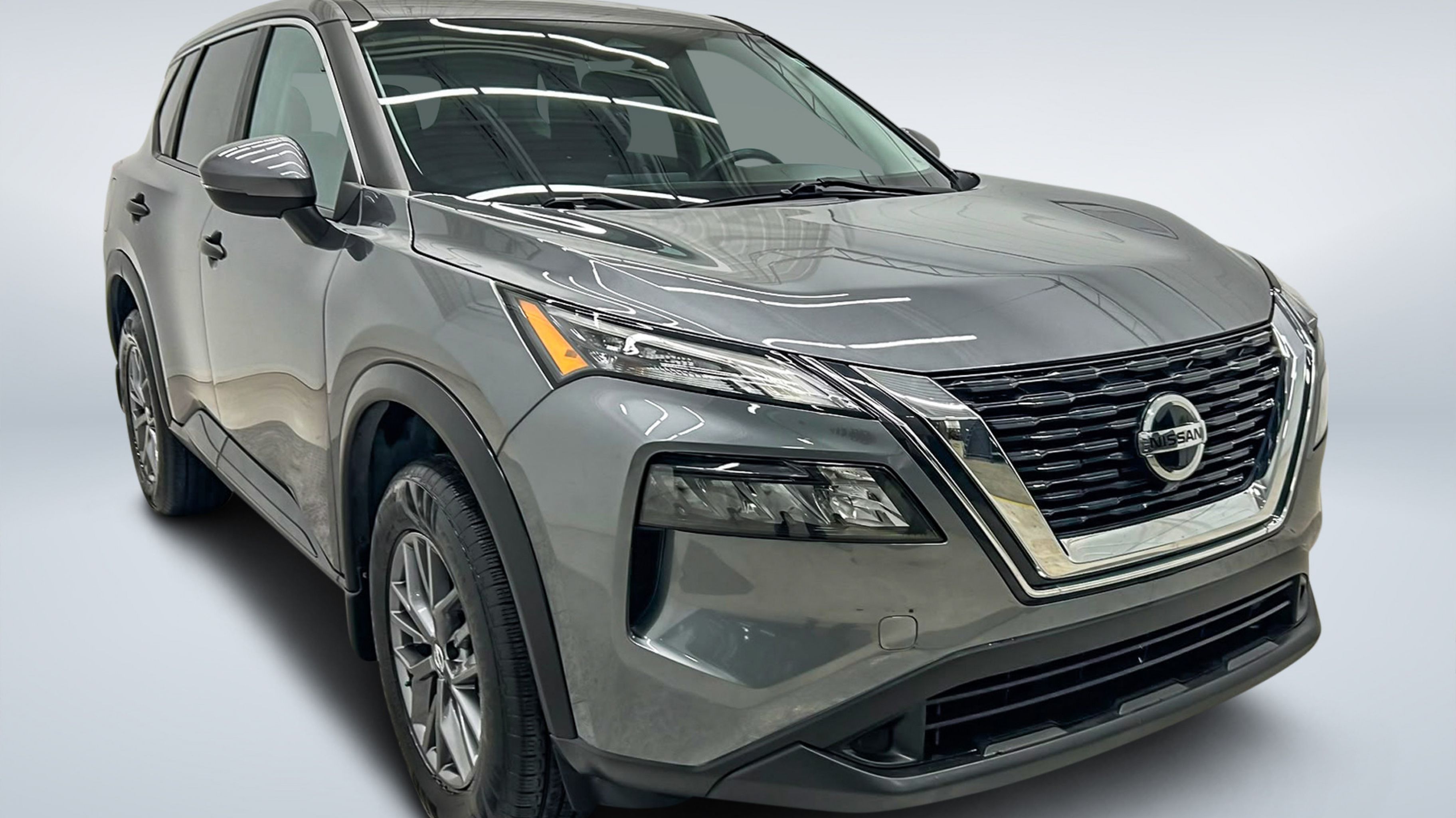 2021 Nissan Rogue — Monbili