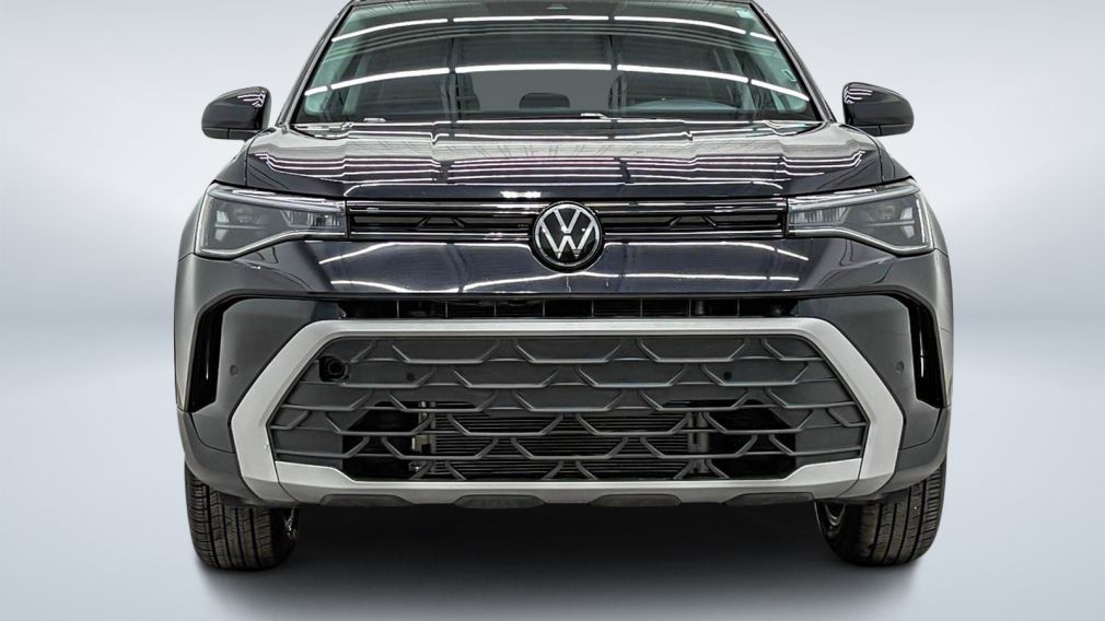 2025 Volkswagen Taos — photo 2