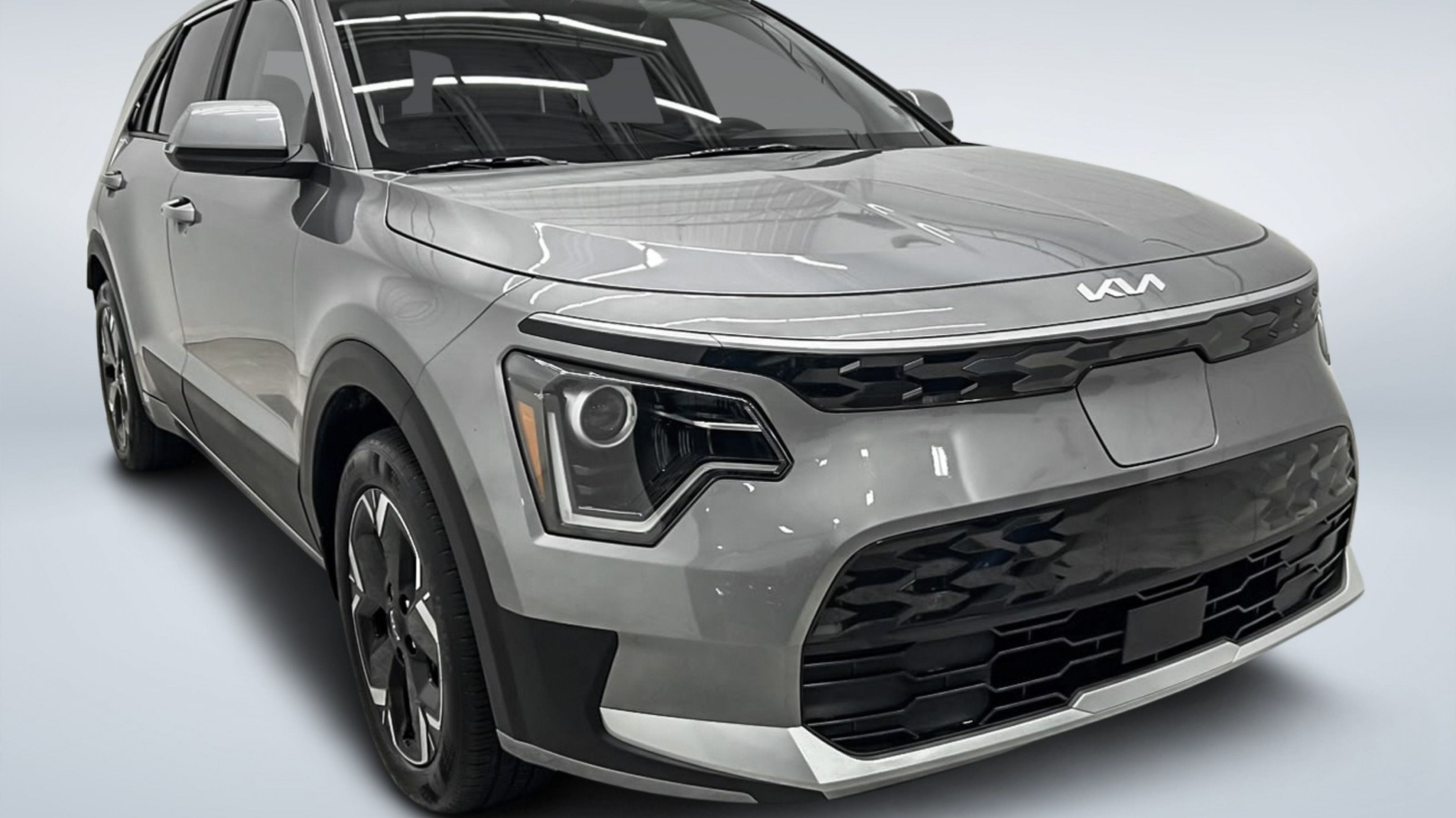 2023 Kia Niro — Monbili