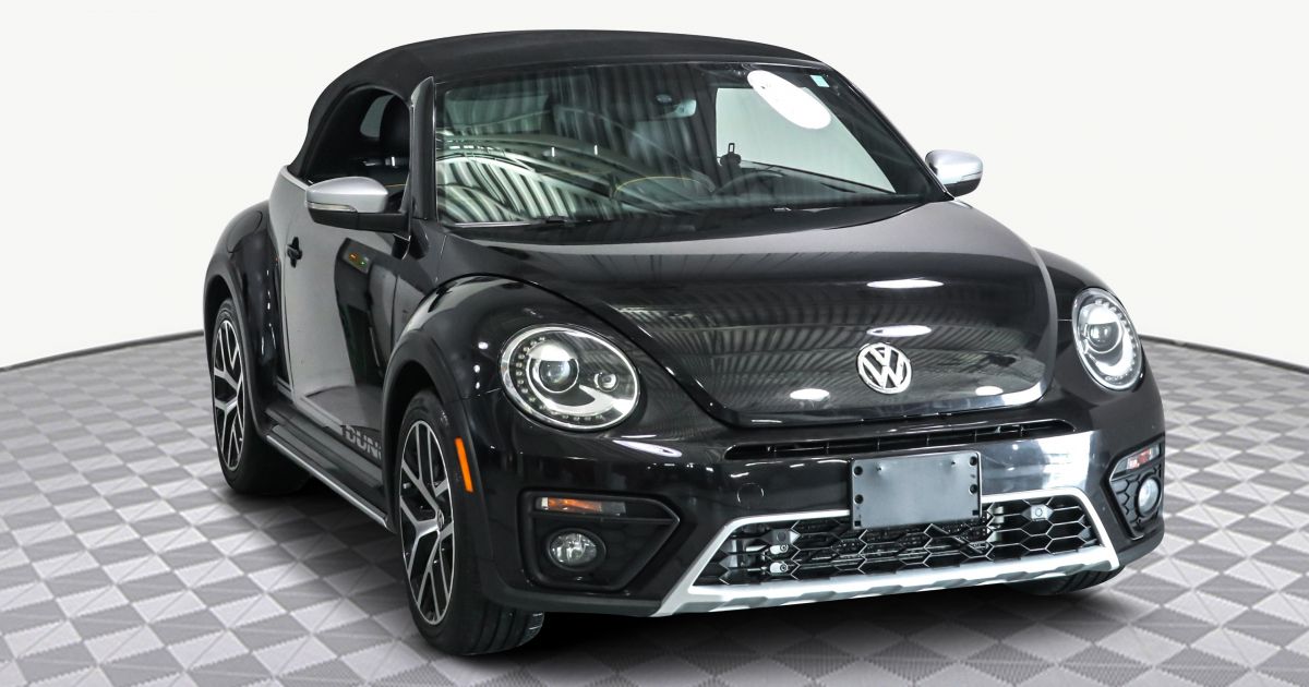 Used 2018 Volkswagen BEETLE Dune CONVERTIBLE for sale at HGregoire