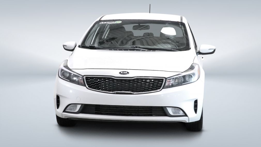 2018 Kia Forte5 — photo 2