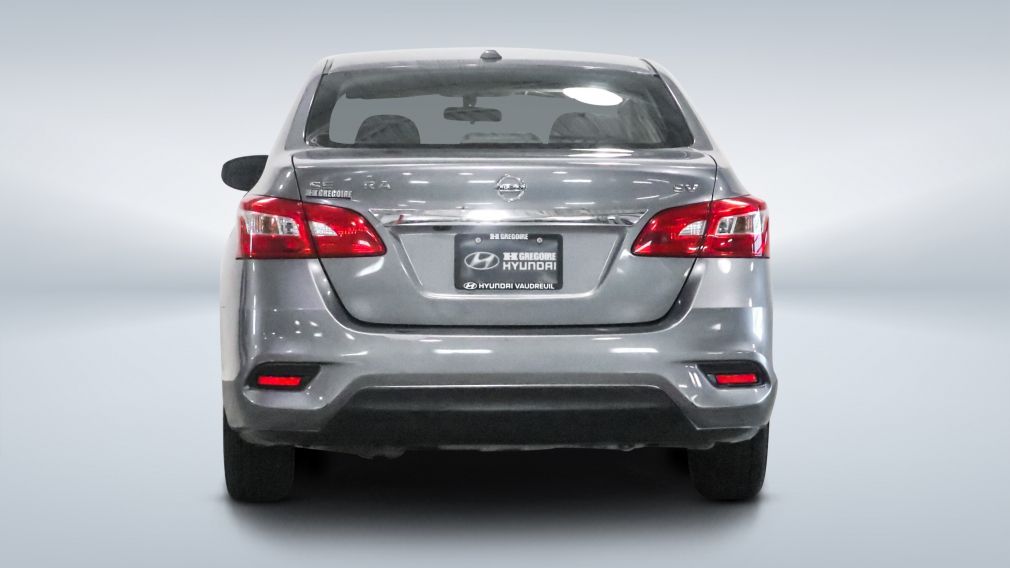 2019 Nissan Sentra — photo 6