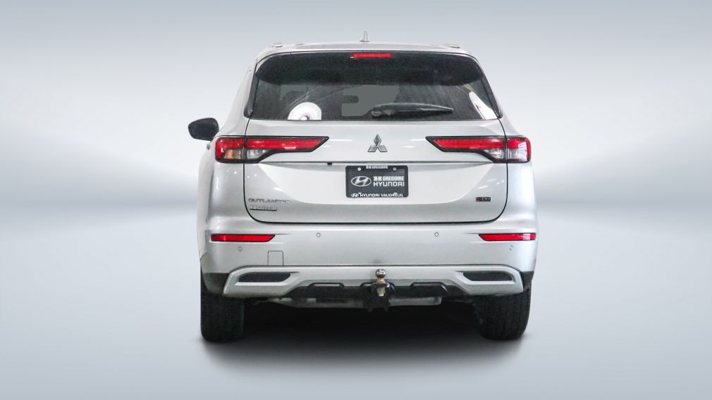 2023 Mitsubishi Outlander — photo 6