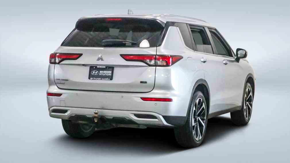 2023 Mitsubishi Outlander — photo 7