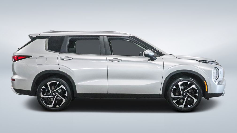 2023 Mitsubishi Outlander — photo 8