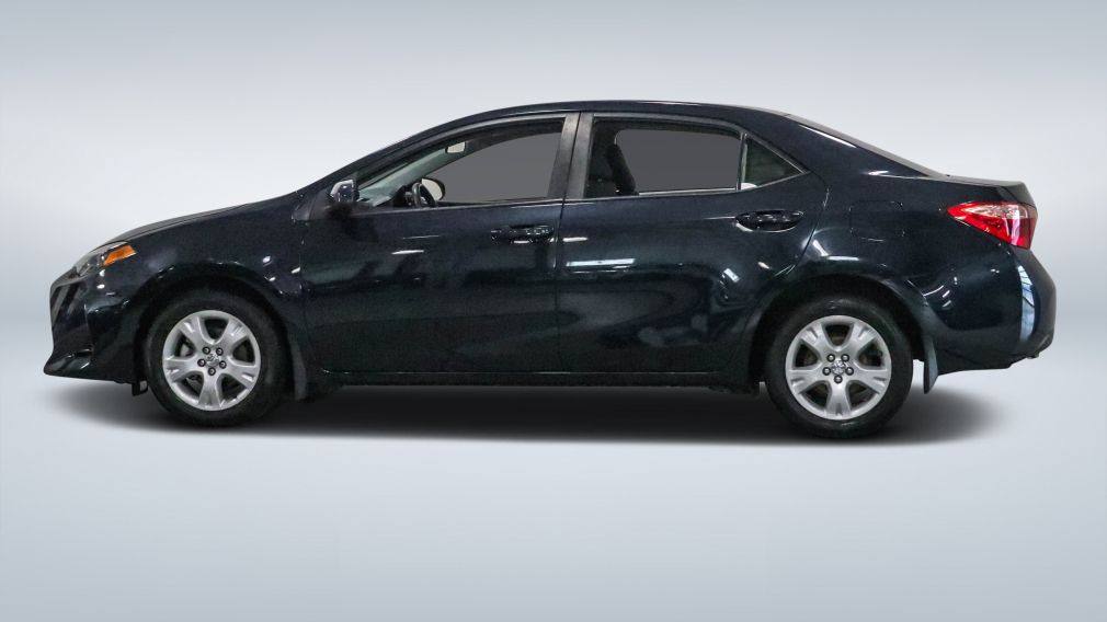 2018 Toyota Corolla — photo 4