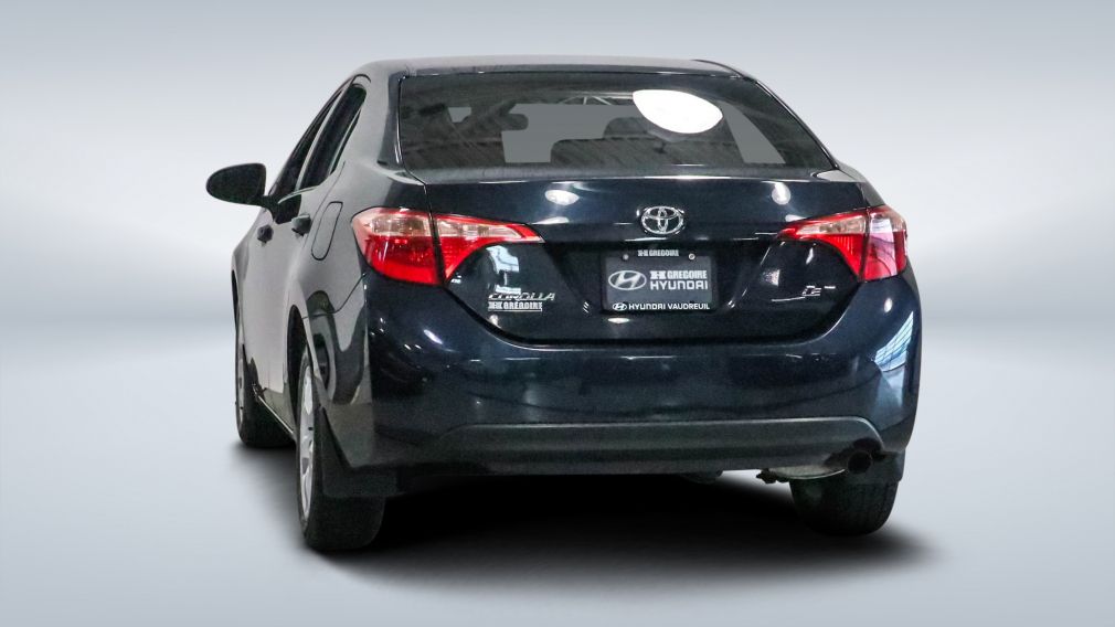 2018 Toyota Corolla — photo 5