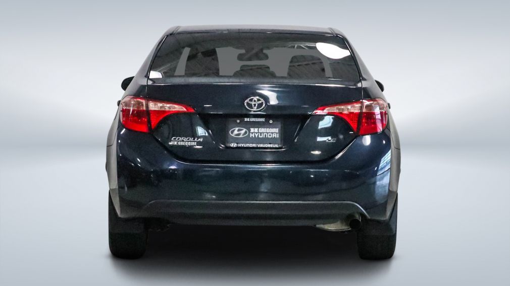 2018 Toyota Corolla — photo 6