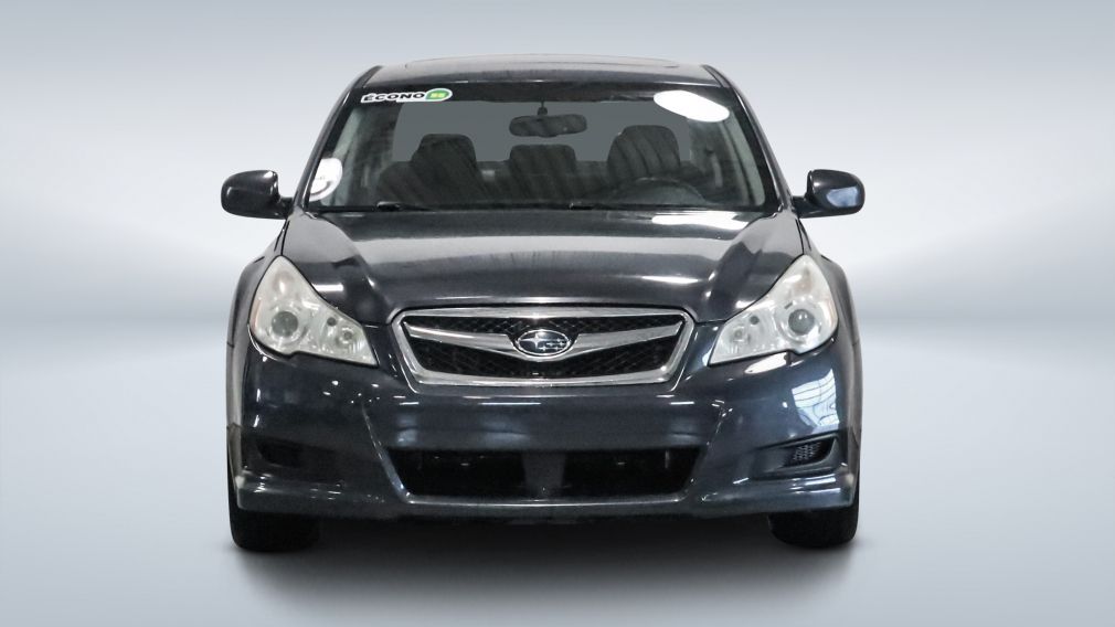 2010 Subaru Legacy — photo 2