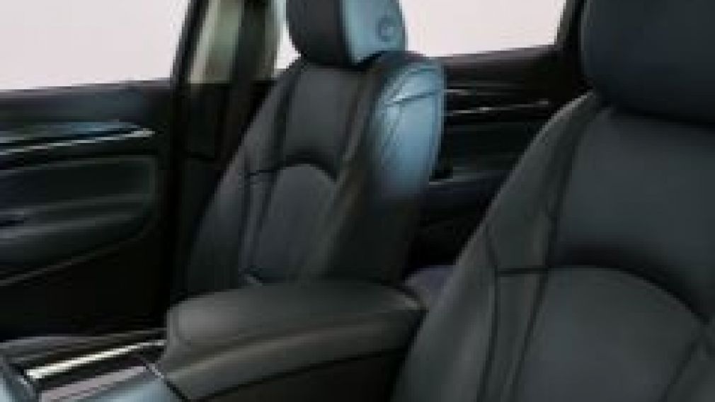 2021 Buick Enclave Essence, Toit, Cuir, Luxueux + Confortable! #24