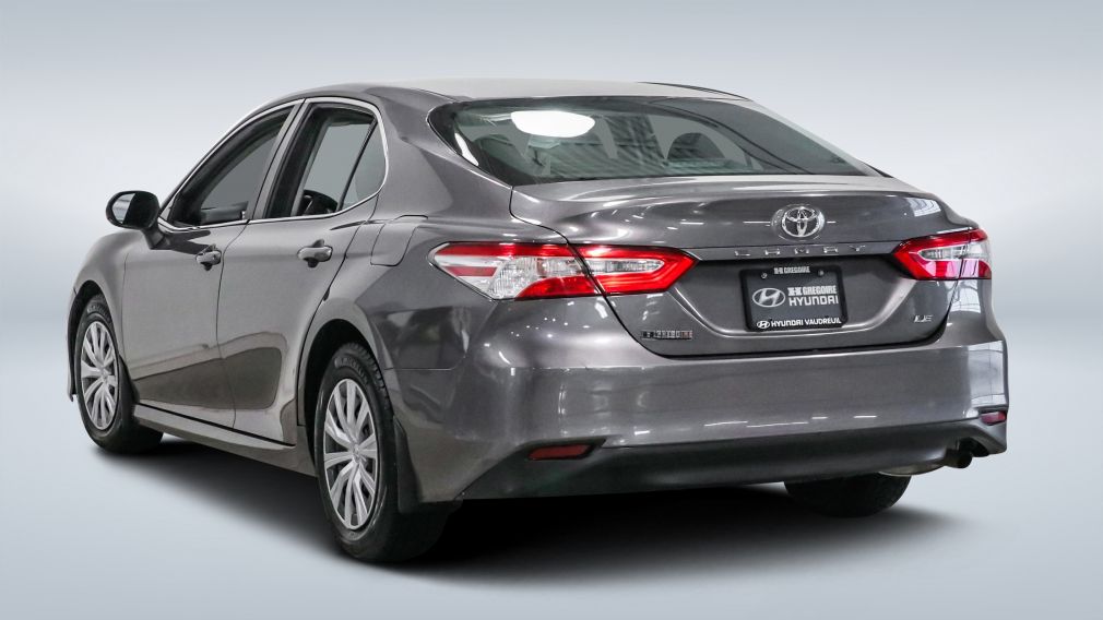 2020 Toyota Camry — photo 5