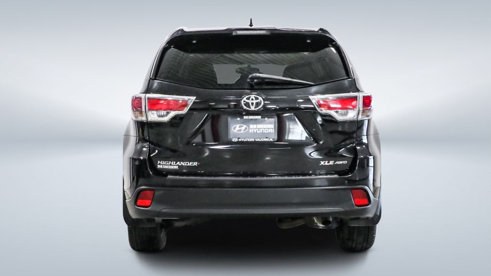 2016 Toyota Highlander — photo 6