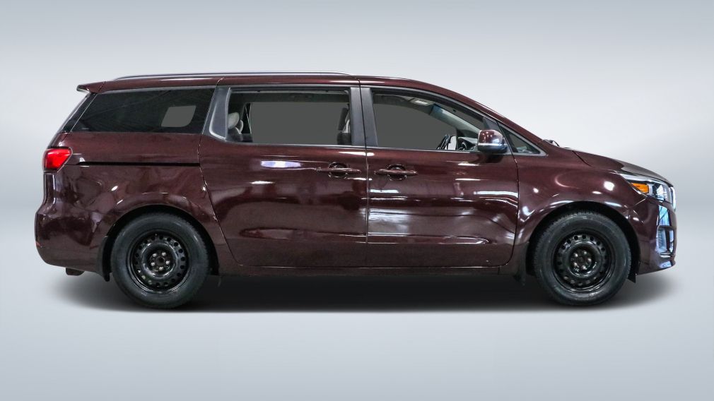 2018 Kia Sedona — photo 8