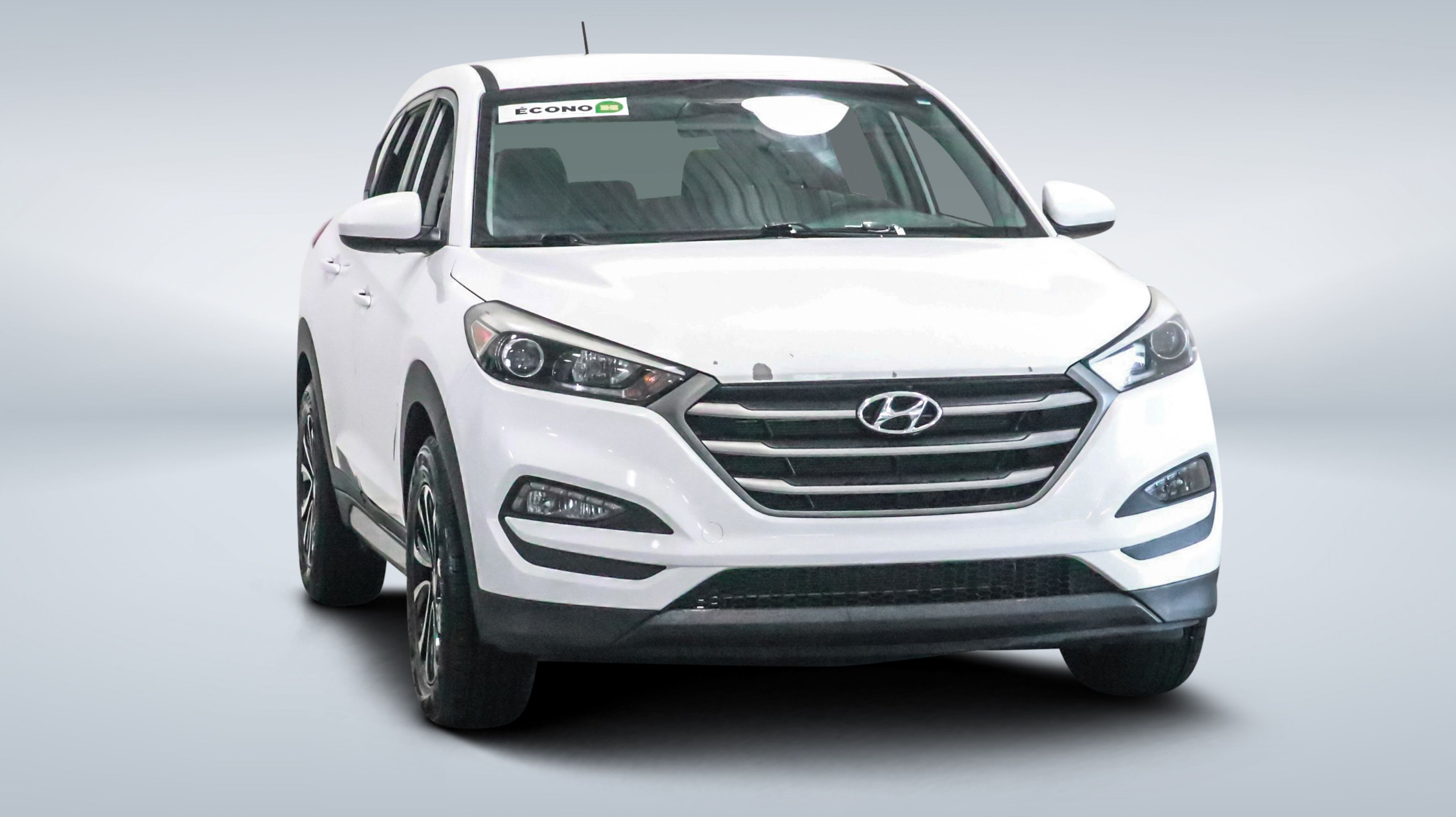 2016 Hyundai Tucson — Monbili
